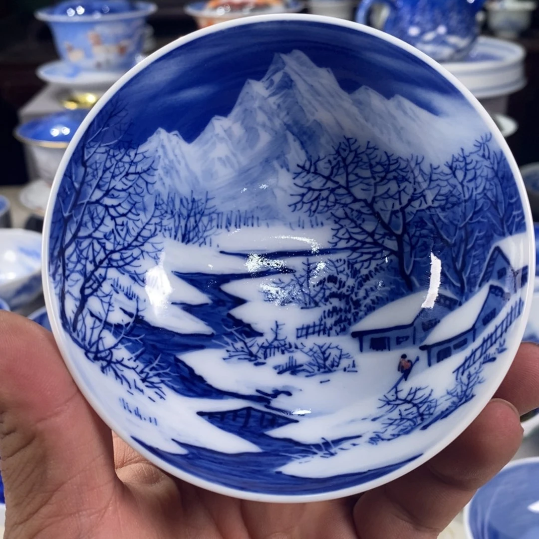 青花123345567654432223