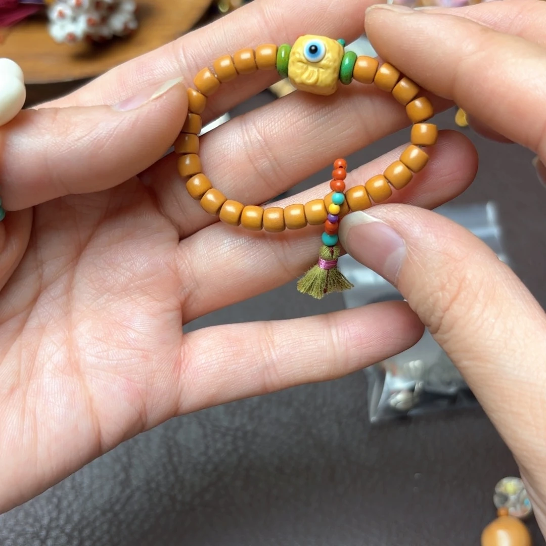 橄榄核吊坠好的成品的