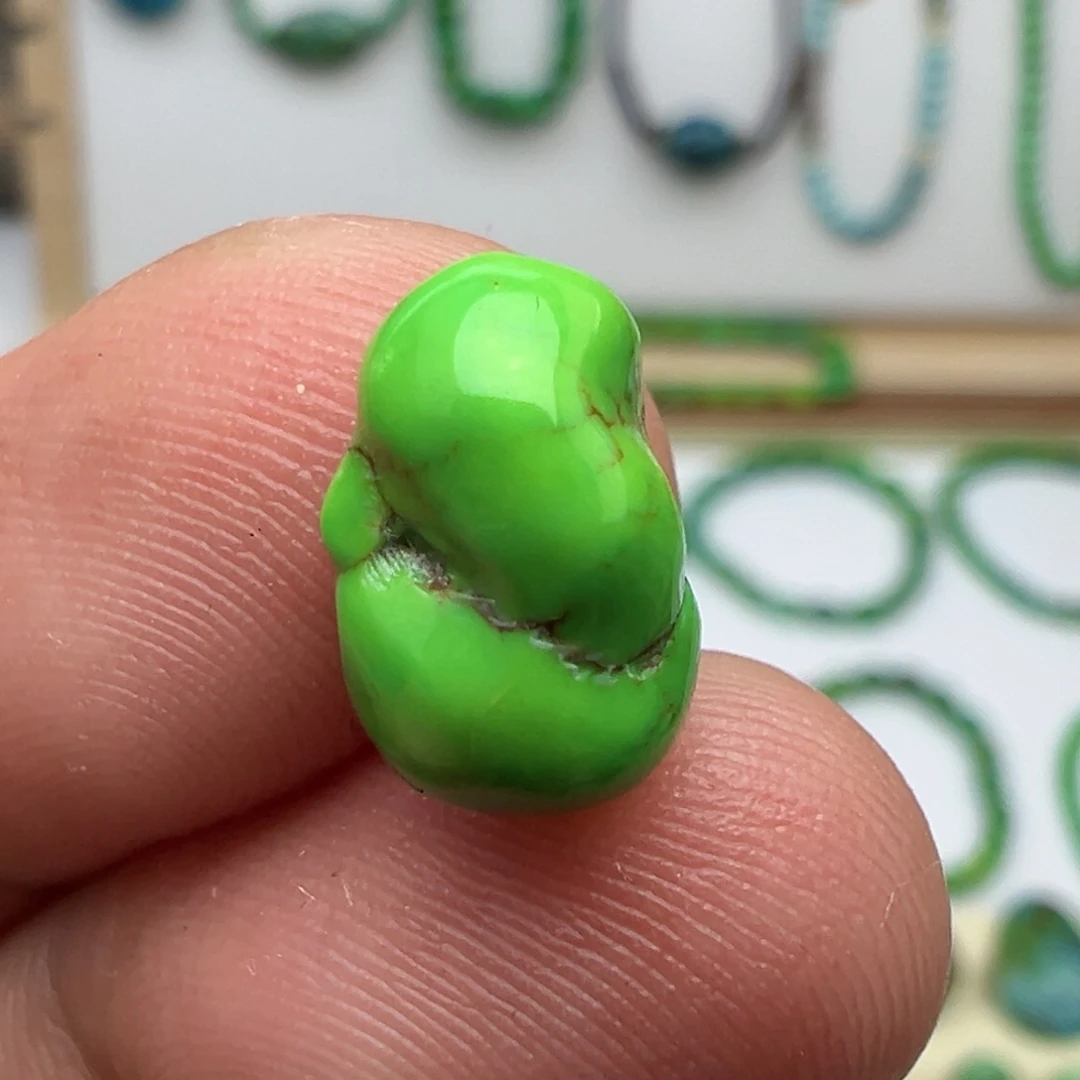 菜籽绿水草纹小随型