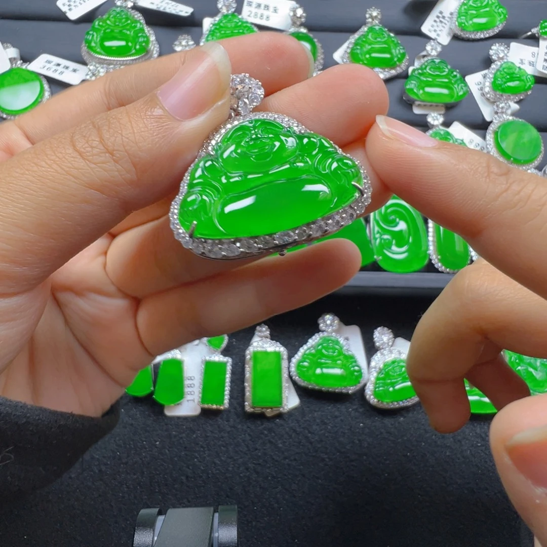 翡翠银S925镶嵌颈饰