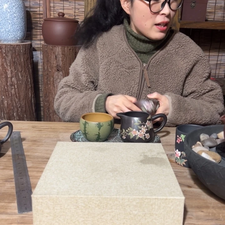 紫砂茶叶盒微****?21000000000000008