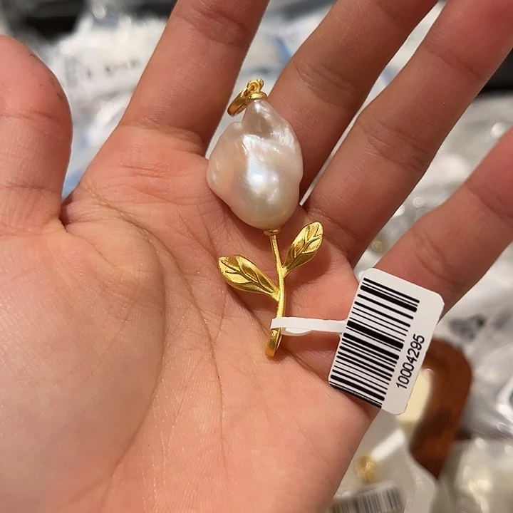 合金淡水珍珠耳饰