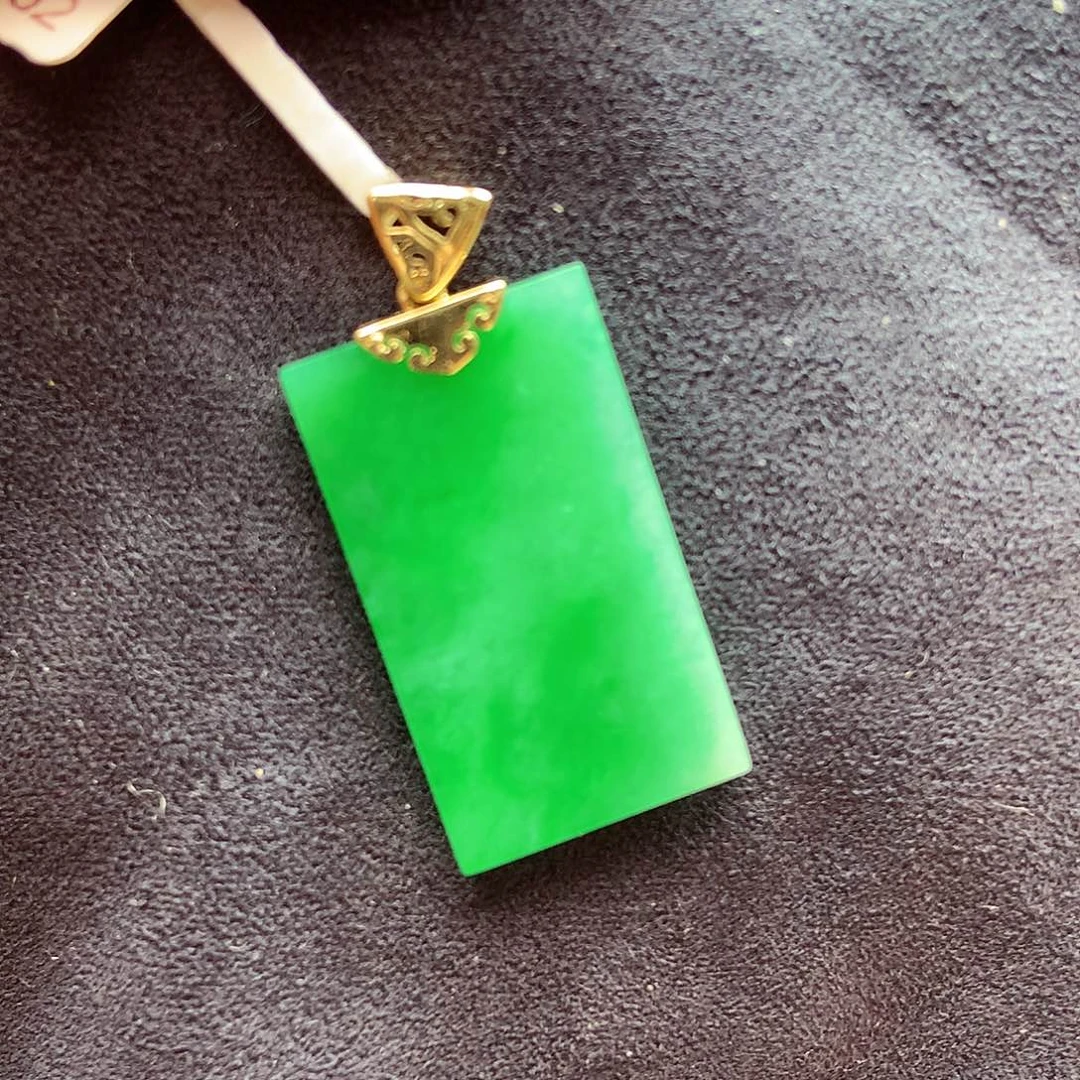 翡翠颈饰18K金镶嵌上新