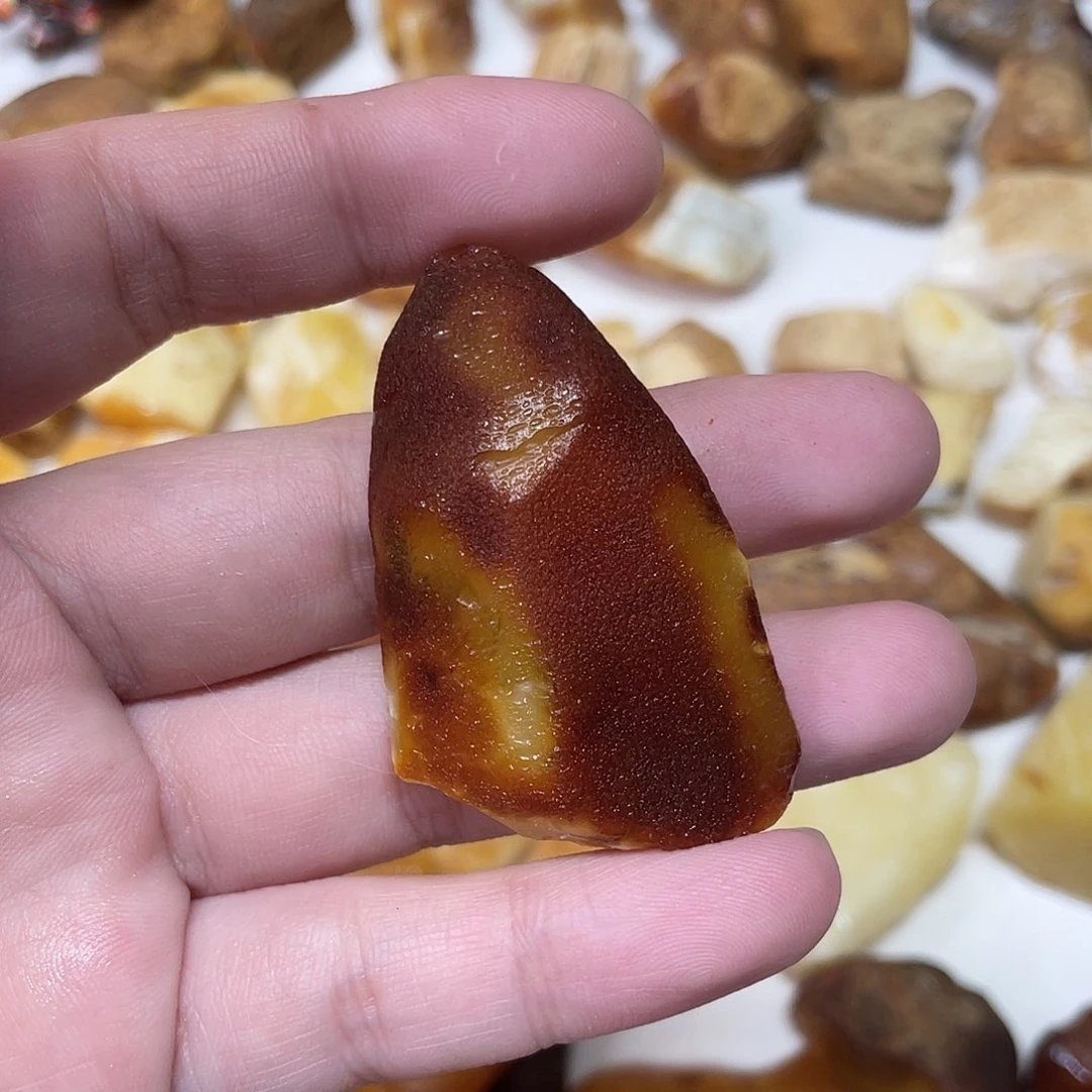定制琥珀未镶嵌原矿琥珀