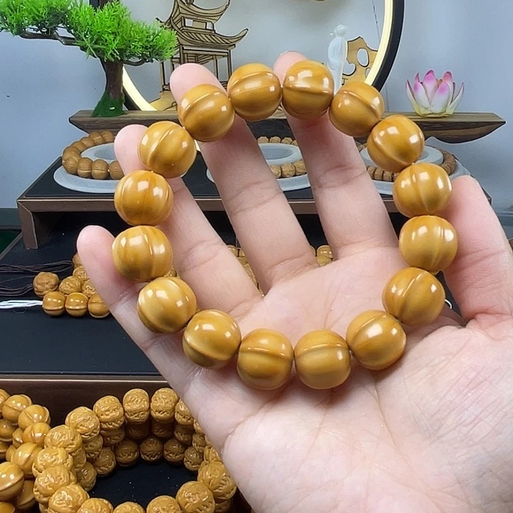 用***4猴头核桃吊坠猴头