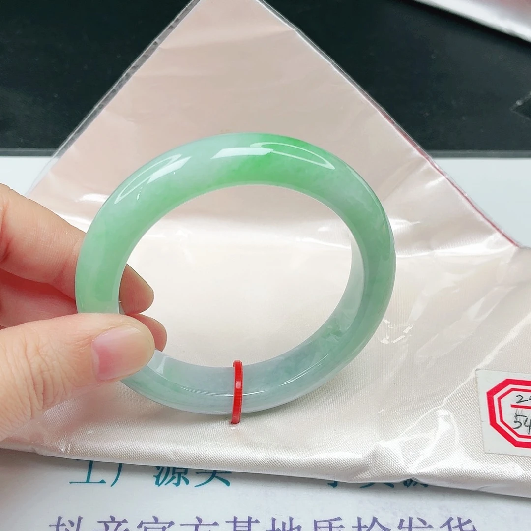 未镶嵌手镯翡翠54