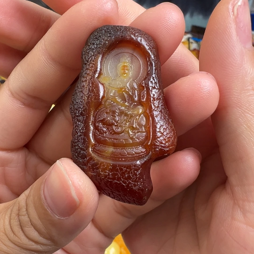 裸石蜜蜡未镶嵌龙蛇