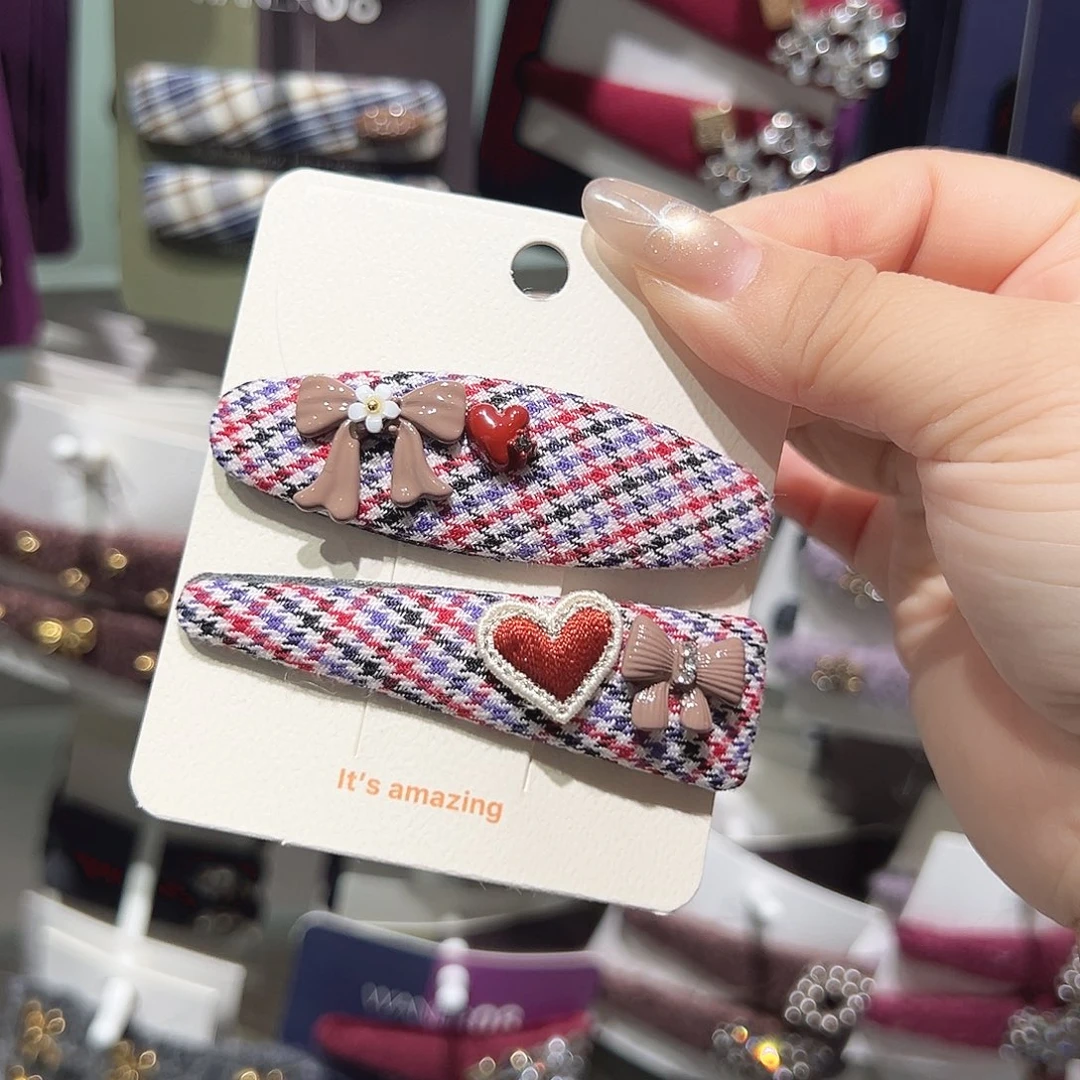 非金属爱心格纹掰掰一对