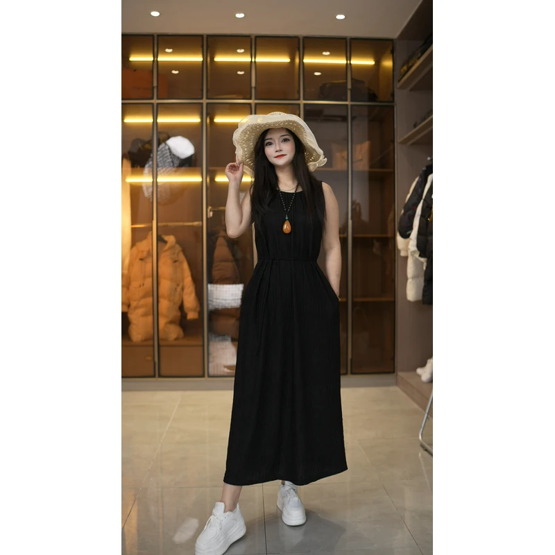法式连衣裙女夏季时尚复古简约慵懒风无袖百搭宽松气质连衣裙