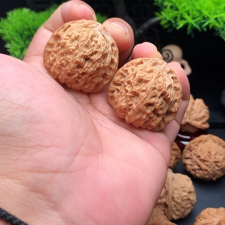 吊坠文玩核桃39白狮子