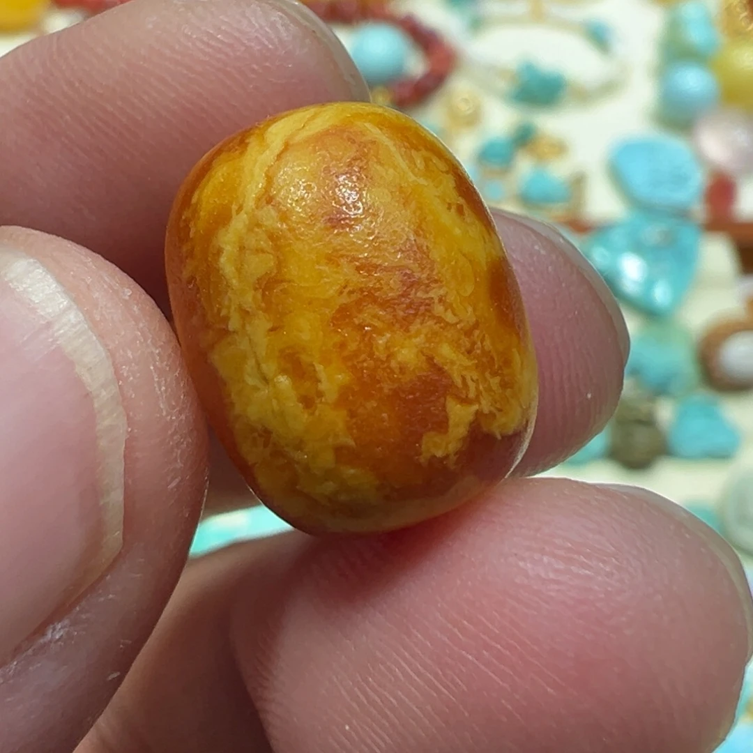 琥珀颈饰未镶嵌枣珠