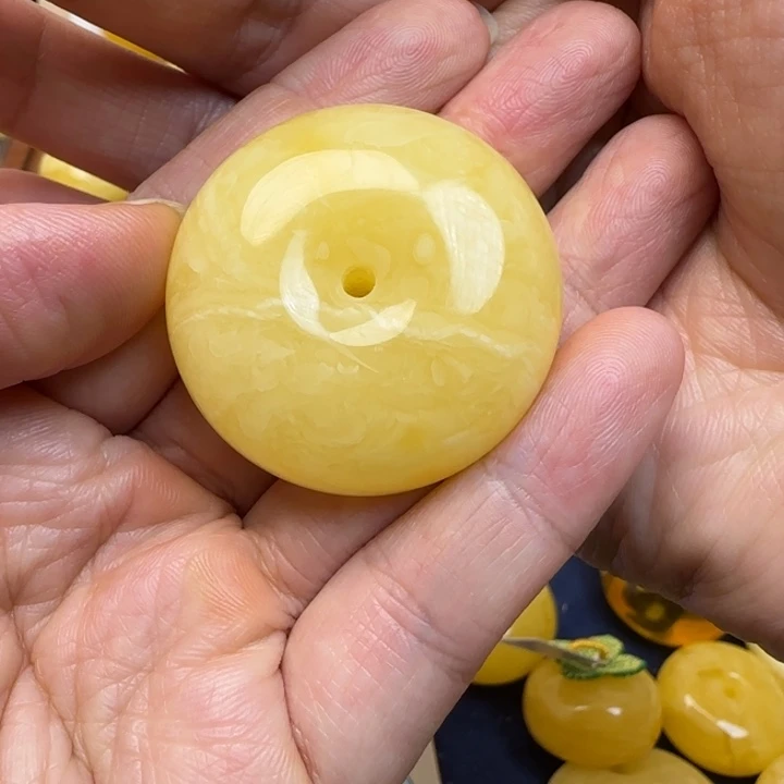 蜜蜡未镶嵌颈饰天然蜜蜡