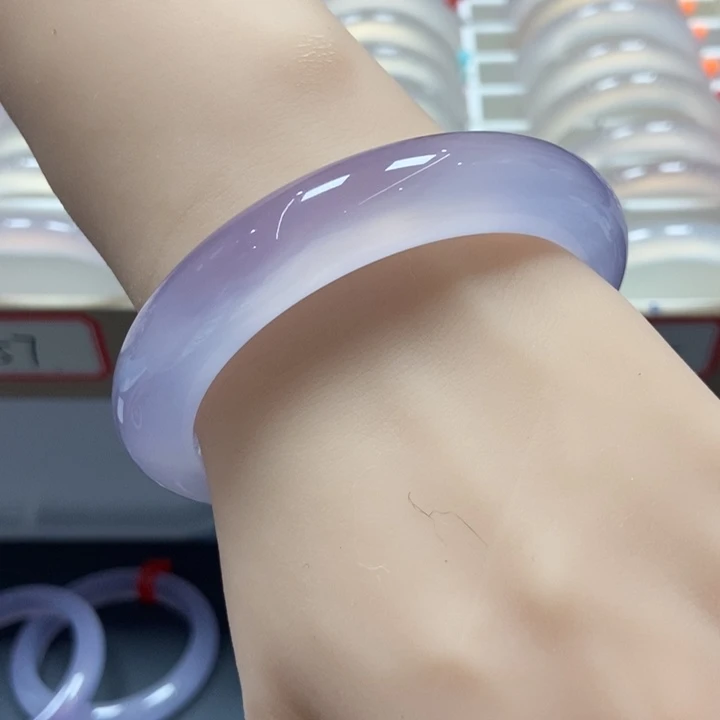 玛瑙/玉髓手镯未镶嵌梦*寻542
