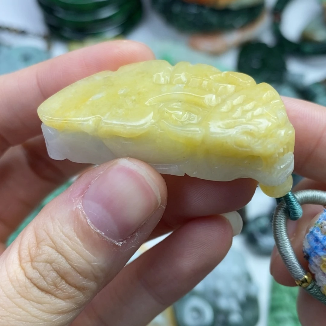 颈饰未镶嵌翡翠吊坠