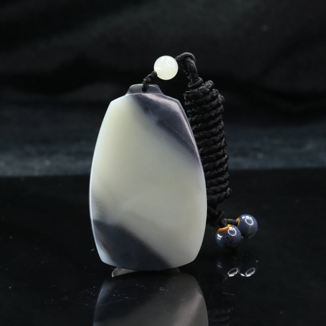 33和田玉青花无事牌/300395上海嘉禾拍卖