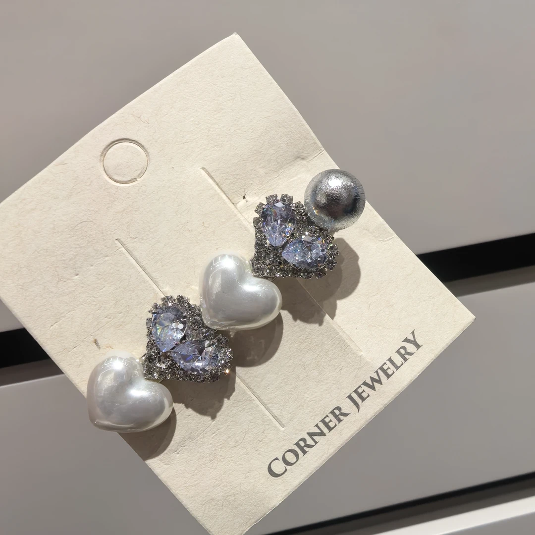 C095白色爱心蓝色告告闪闪边夹