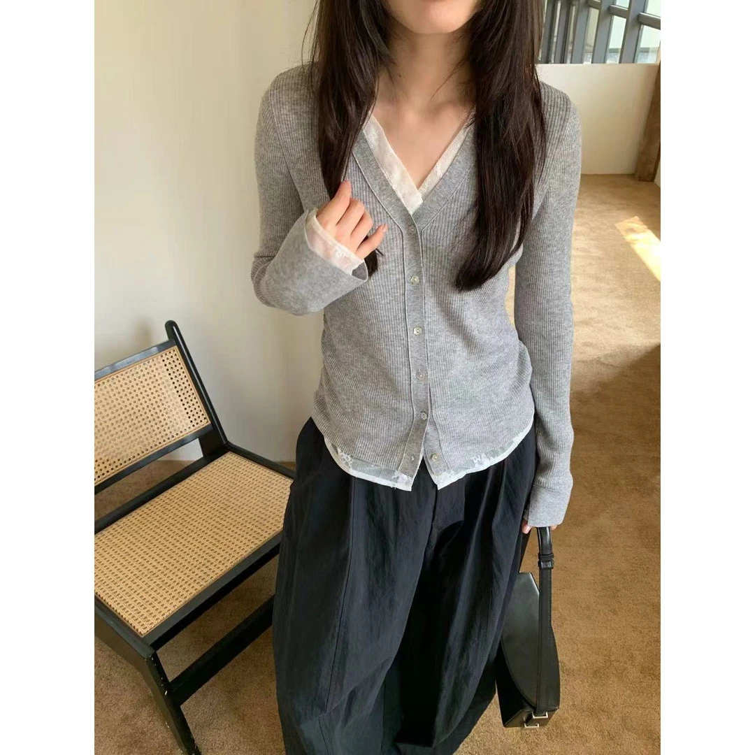 L-58090#OUUR#泡菜女孩敲爱的简约温柔撞色长袖上衣（福利）