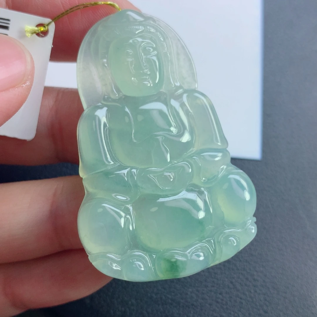 颈饰未镶嵌翡翠观音
