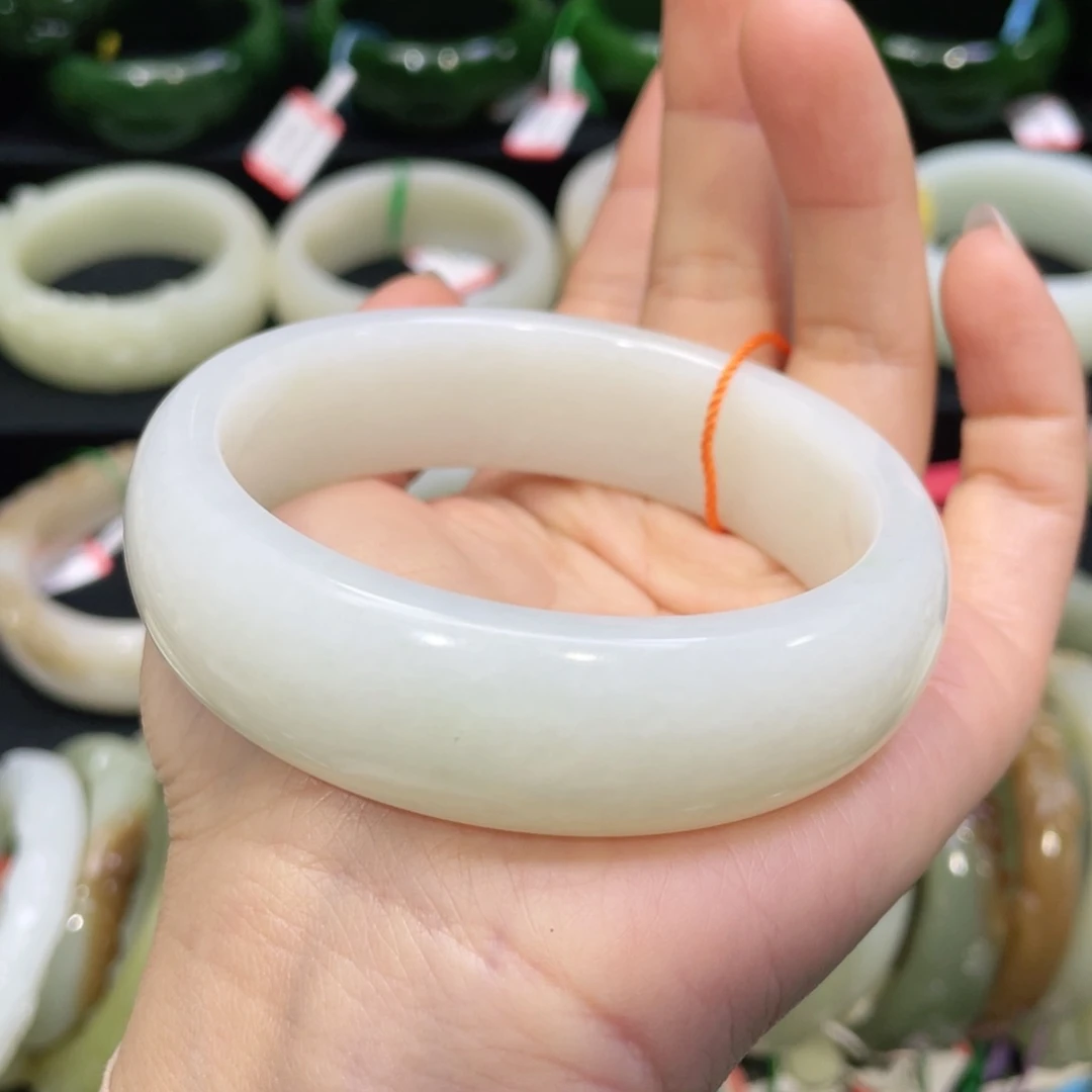 未镶嵌手镯和田玉36