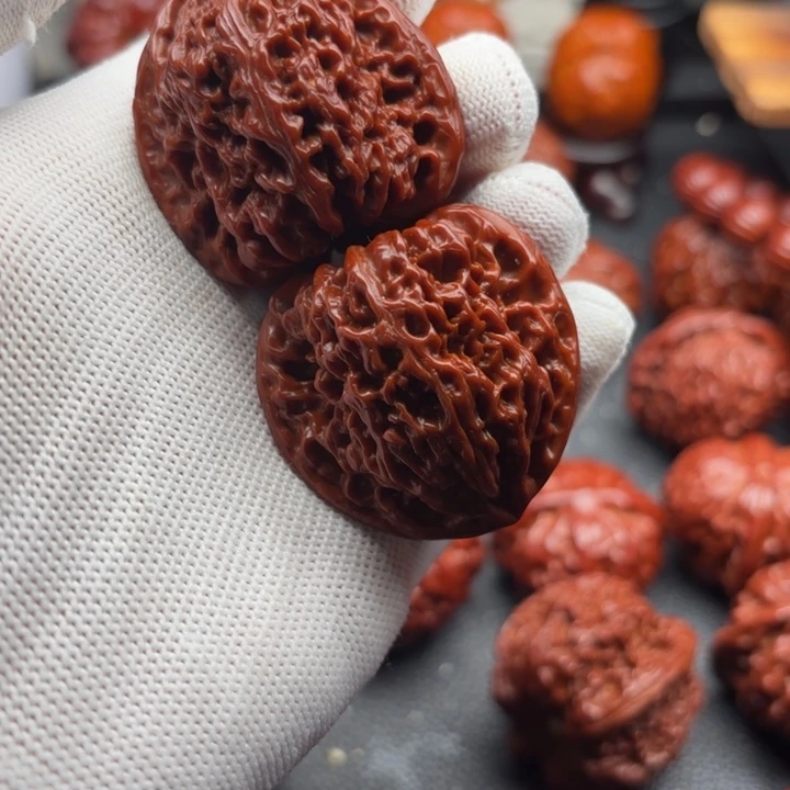 吊坠文玩核桃南疆石