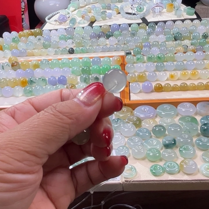 翡翠散珠12.9-6.6冰扣不退