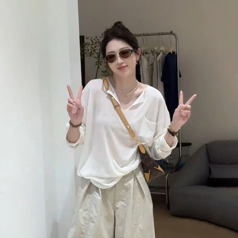 夏日轻薄防晒罩衫女2025新款慵懒风薄款v领宽松百搭长袖t恤上衣服
