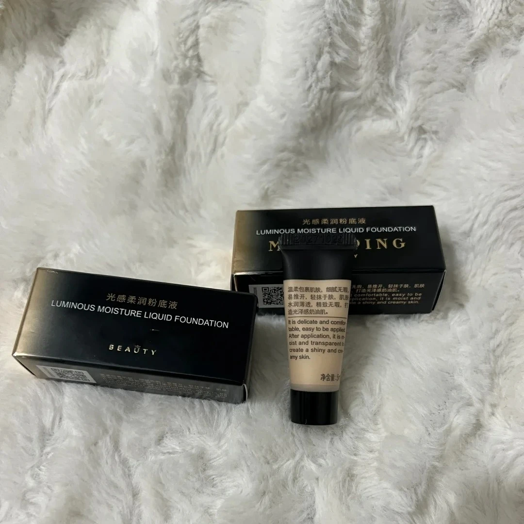 毛老师光感柔润粉底液小样气垫水奶油大理石干皮滋润5ml干皮油皮