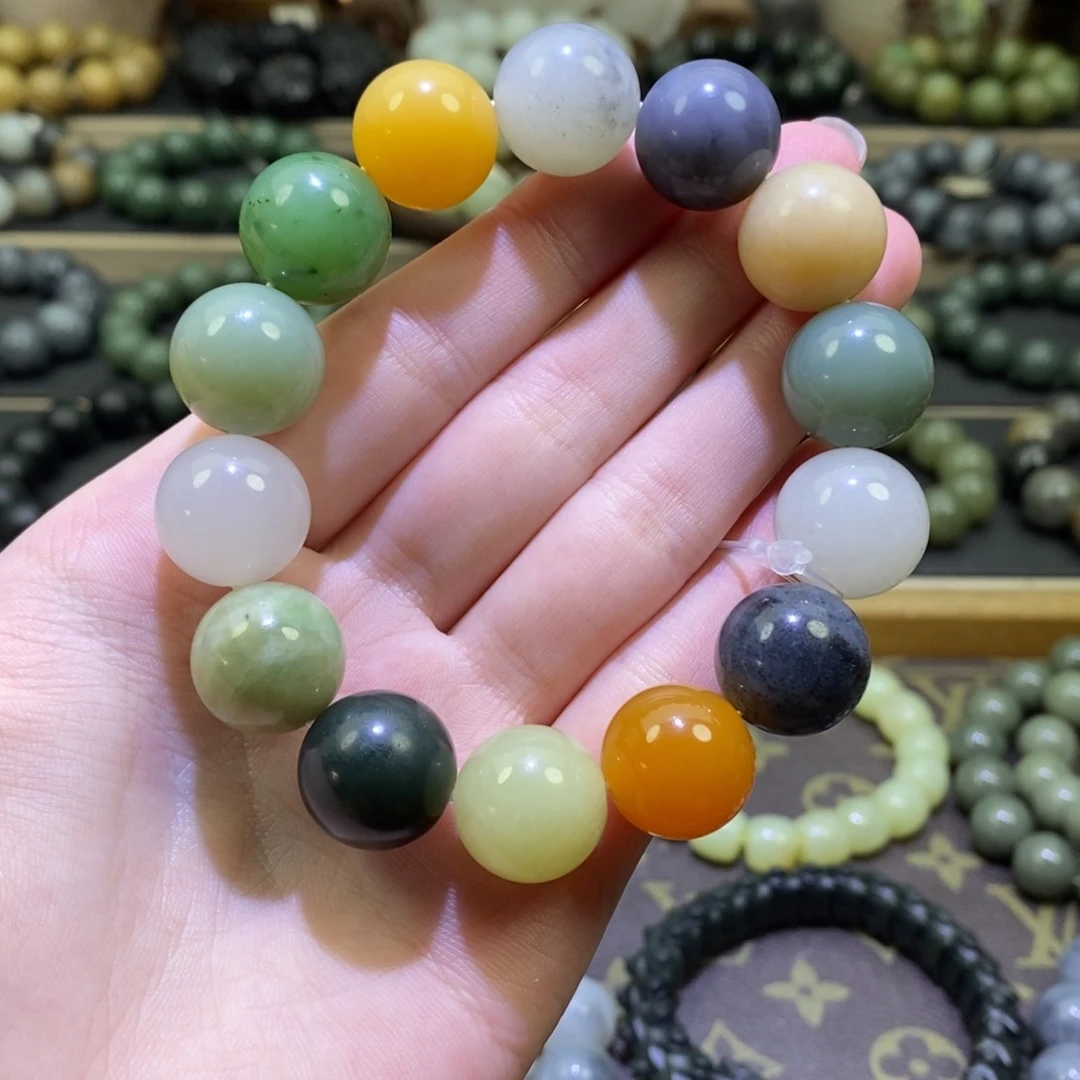和田玉手串未镶嵌