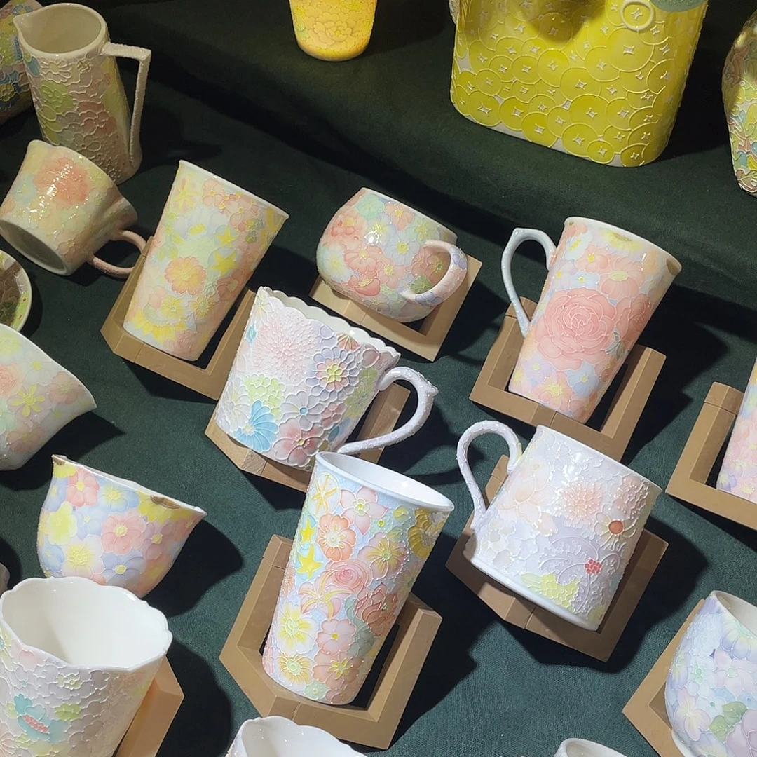 陶瓷哈哈哈哈哈哈哈哈