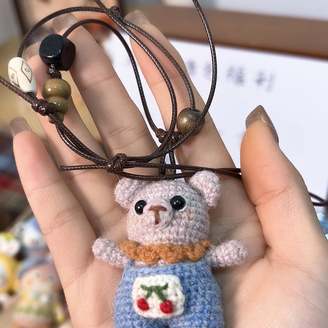 针织品手工钩织玩偶小熊毛衣链蓝