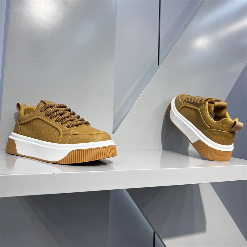 轻奢秋季新款男士软底增高板鞋透气简约舒适百搭时尚潮流休闲男鞋