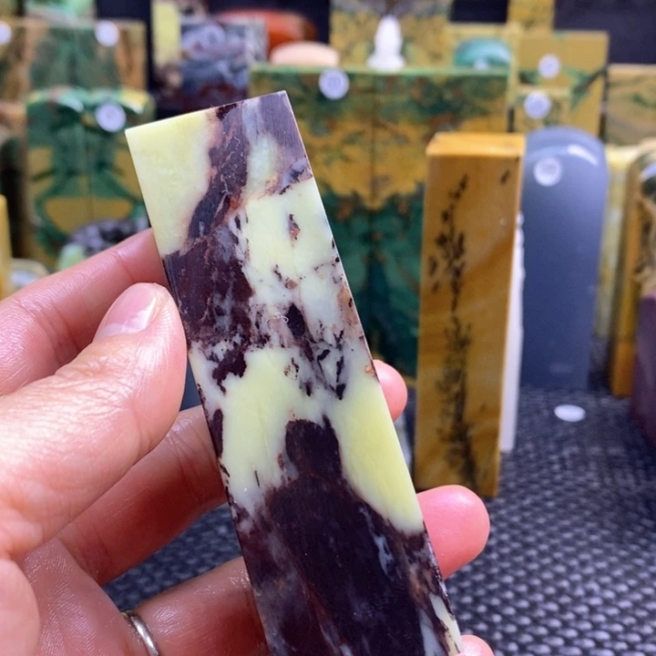 青田石丑*青田石印章石