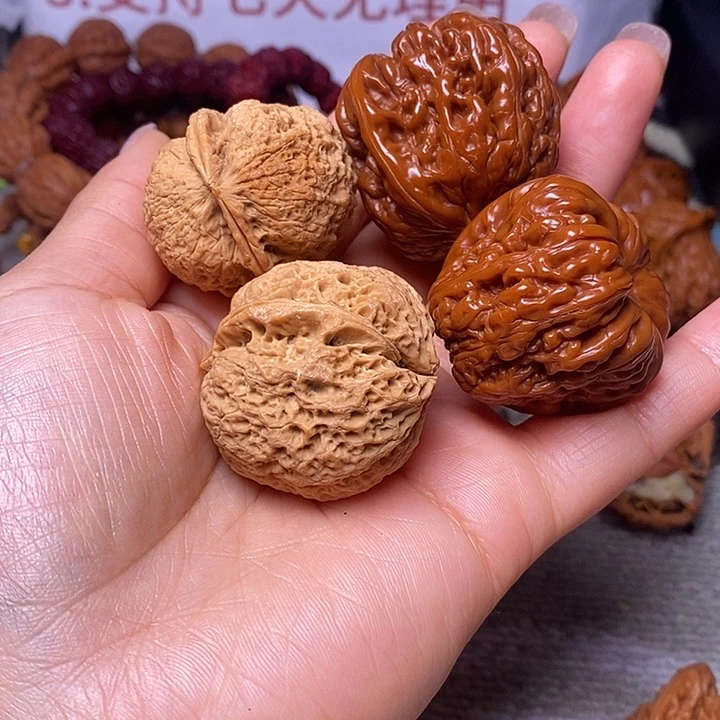 温***电吊坠文玩核桃