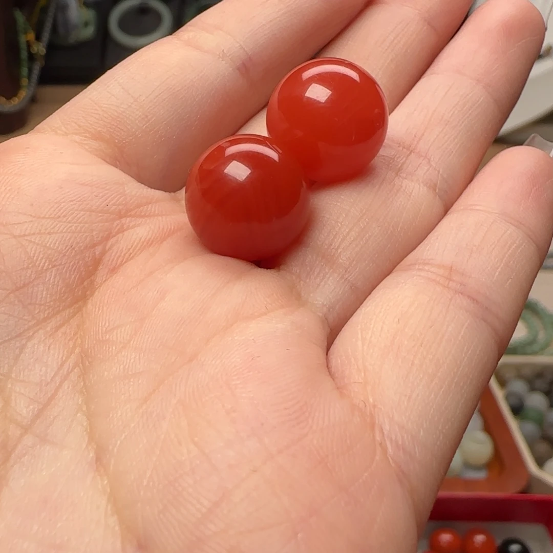 和田玉未镶嵌颈饰14mm一颗