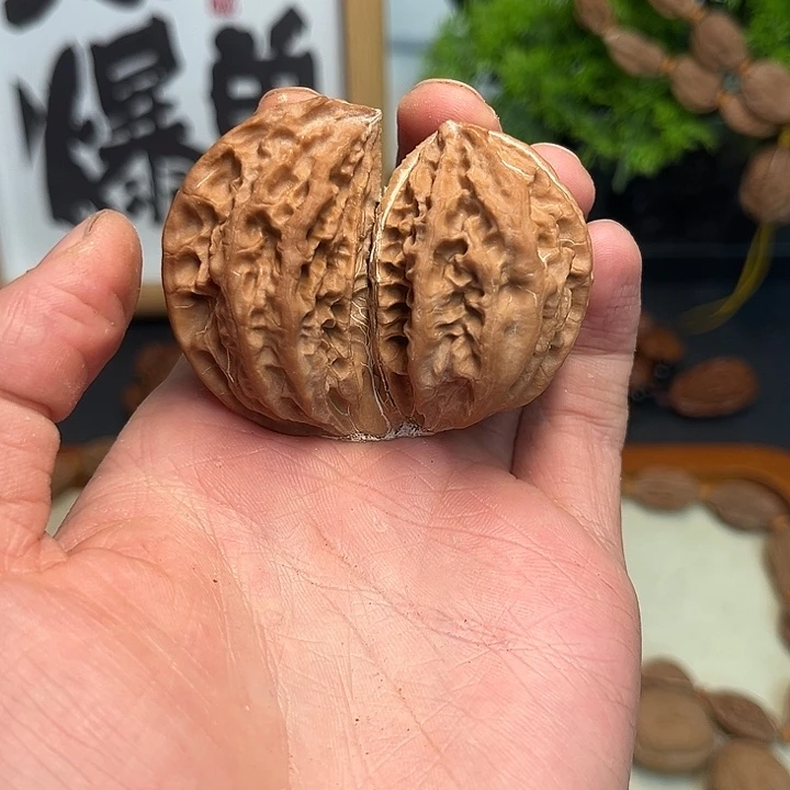 文玩核桃吊坠核桃45