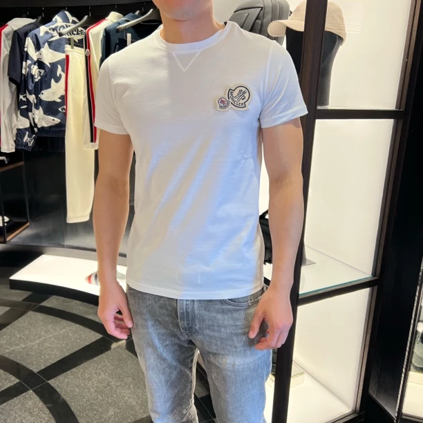 未使用 MONCLER 11 蒙口男士短袖T恤 白色黑色蓝色 双标logo