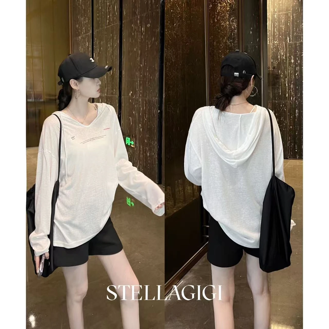 SG / 郭幂幂 SS 慵懒凉感 百搭宽松字母连帽防晒衫T-20250431