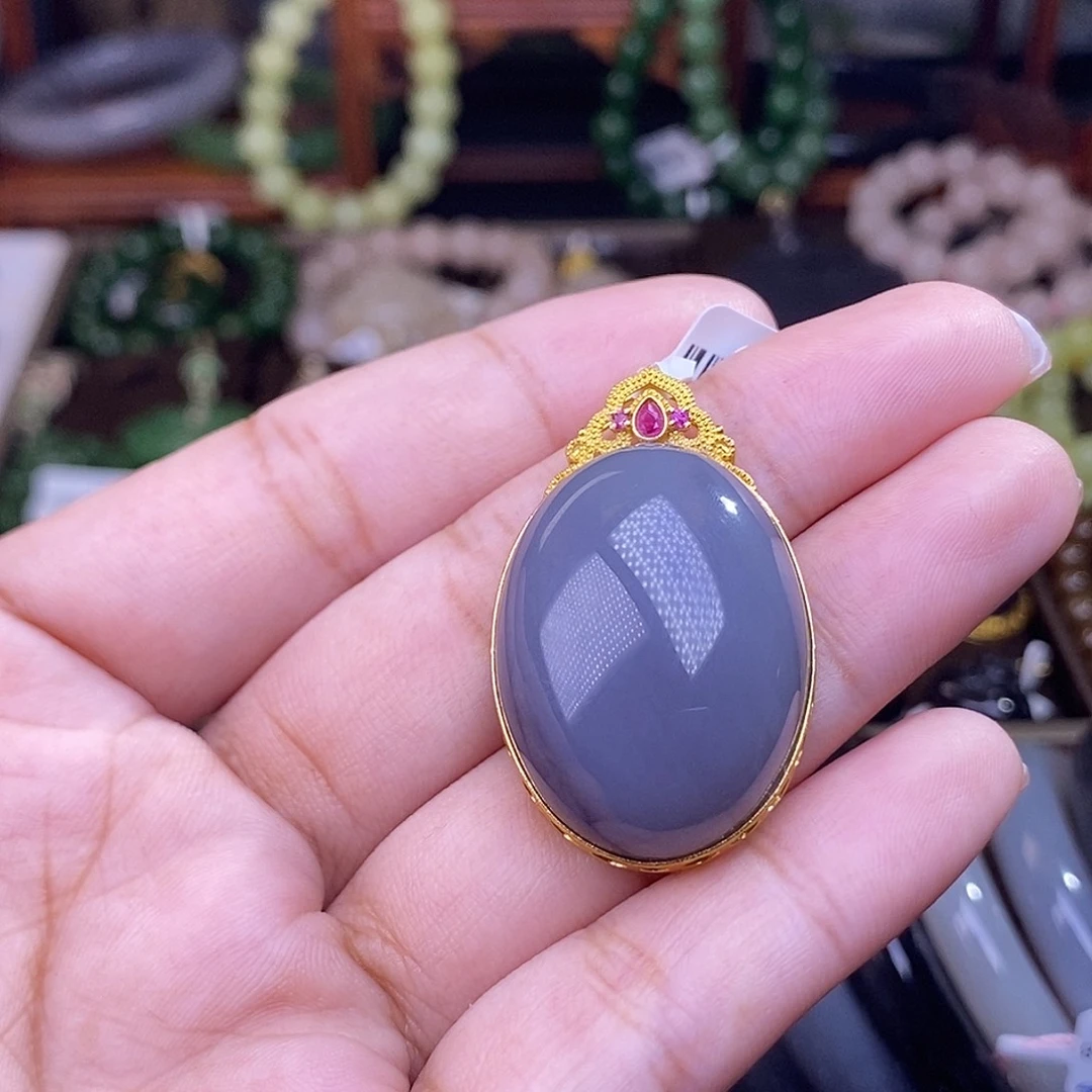 和田玉烟紫老矿料冰底金镶鸽子蛋未镶嵌