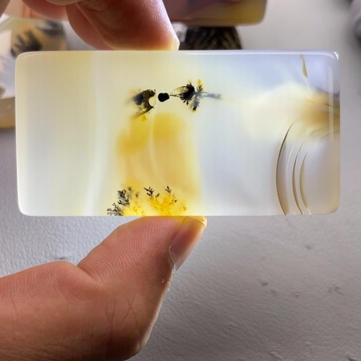 玛瑙/玉髓颈饰未镶嵌夜**曳