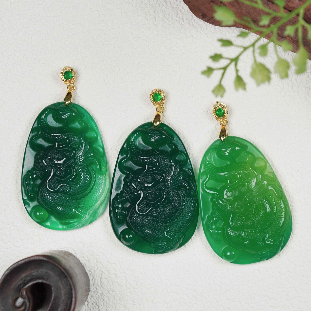 天然玉石热款爆卖LPH05-2 时尚甄选款龙牌珠宝吊坠 多样性发其一