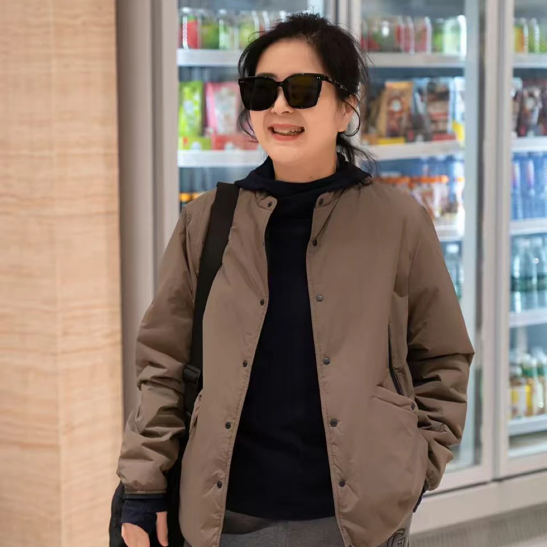 251921【燕子优选】菲玛掂冬季羊绒填充高品质减龄双面穿棉服