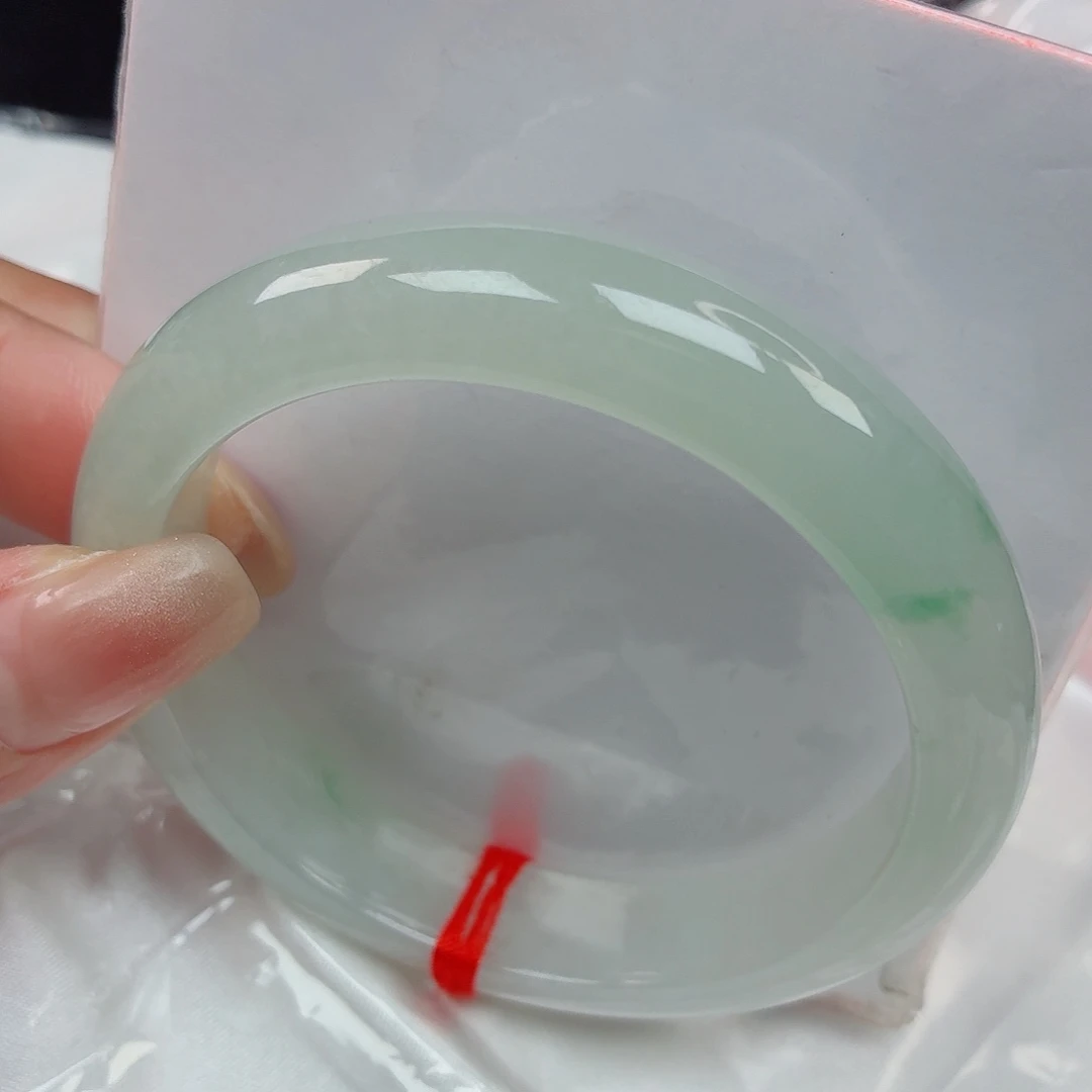 翡翠手镯未镶嵌55+
