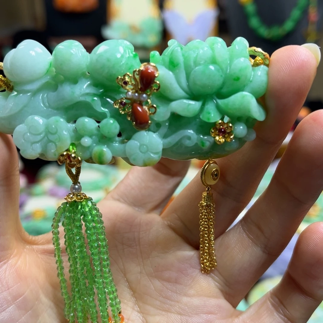 翡翠未镶嵌颈饰天然翡翠