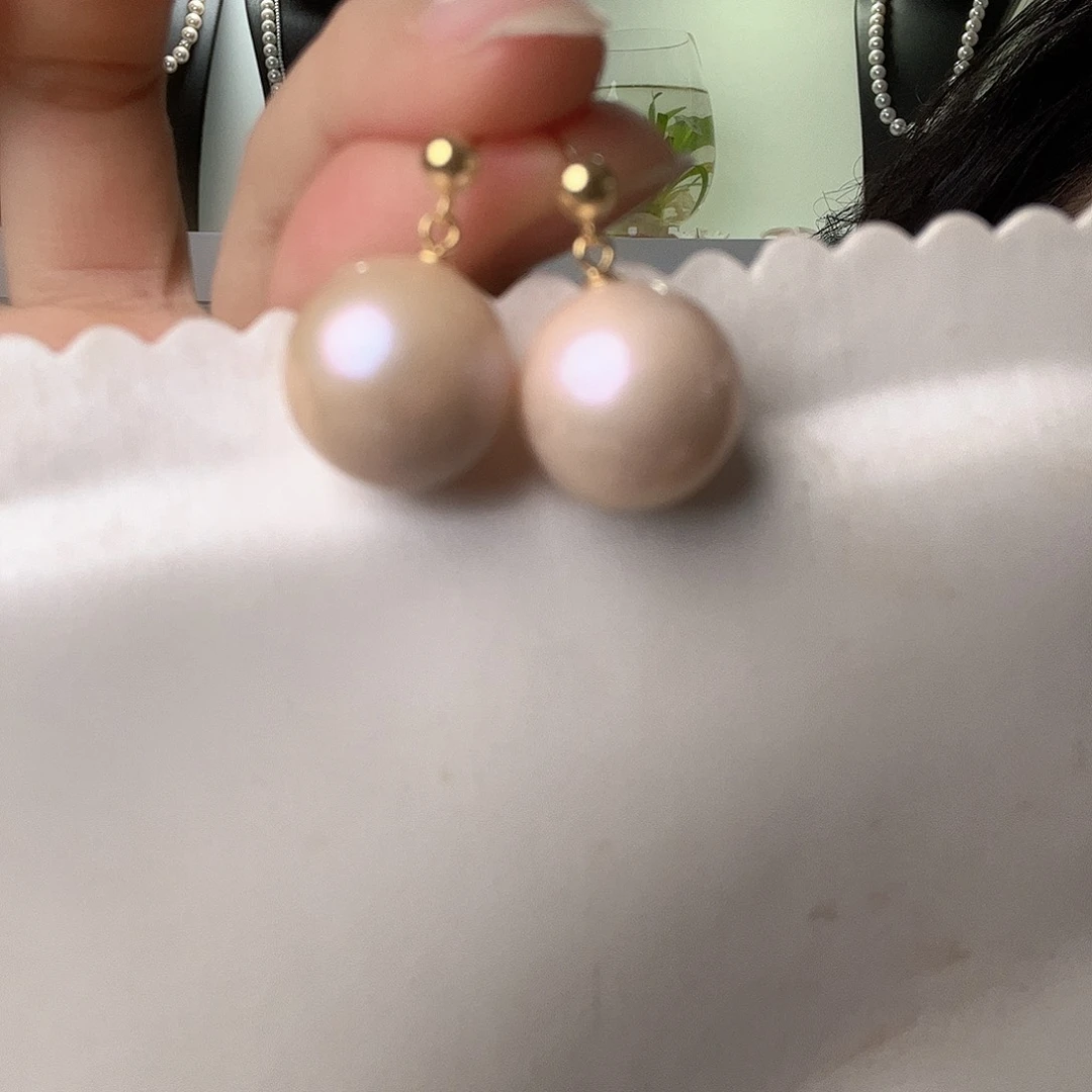 淡水珍珠耳饰未镶嵌