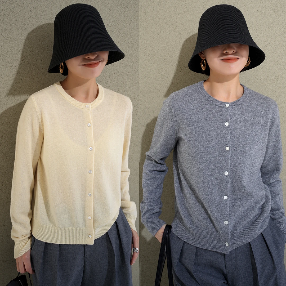 210G全羊毛 白色/浅灰/浅黄 女贝壳扣圆领长袖基础针织开衫227204