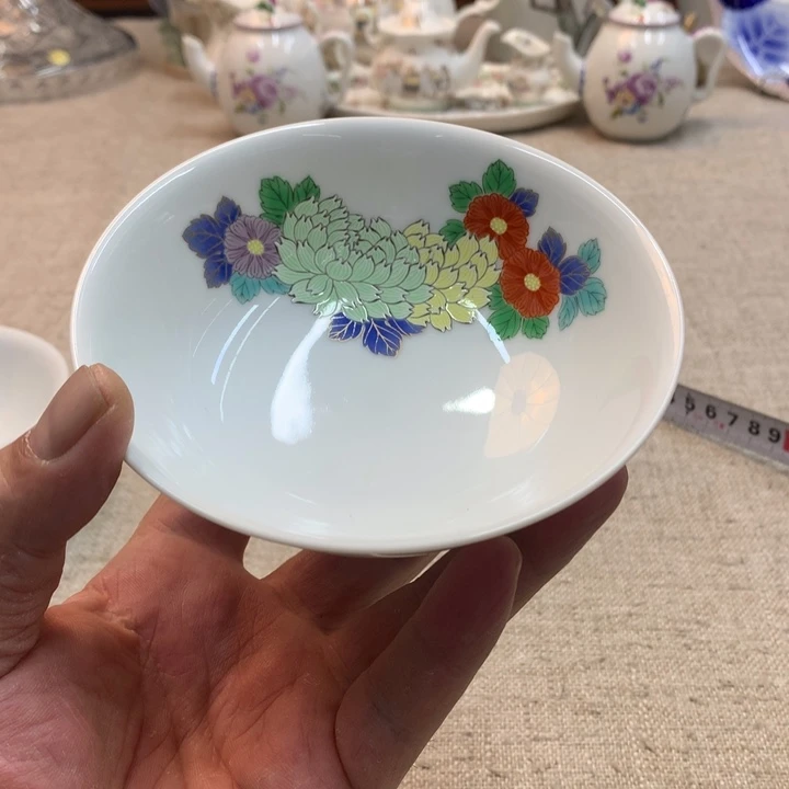 金瓷阁家的美丽瓷器