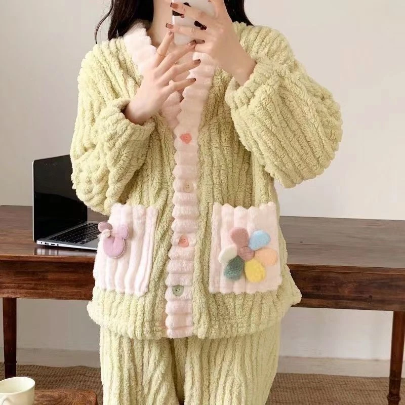 珊瑚绒睡衣冬季女款加绒加厚花儿2025年新款秋冬款法兰绒家居服