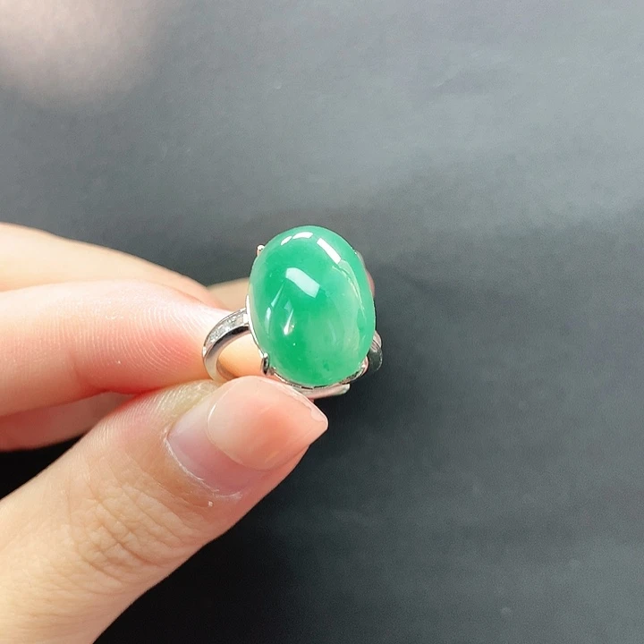 石英质玉未镶嵌戒指