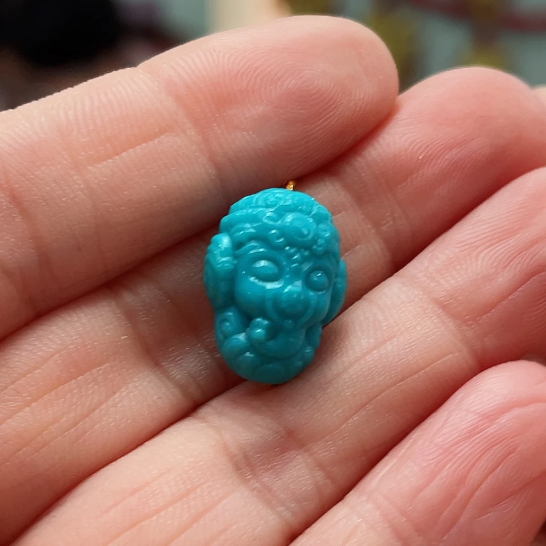 绿松石颈饰未镶嵌