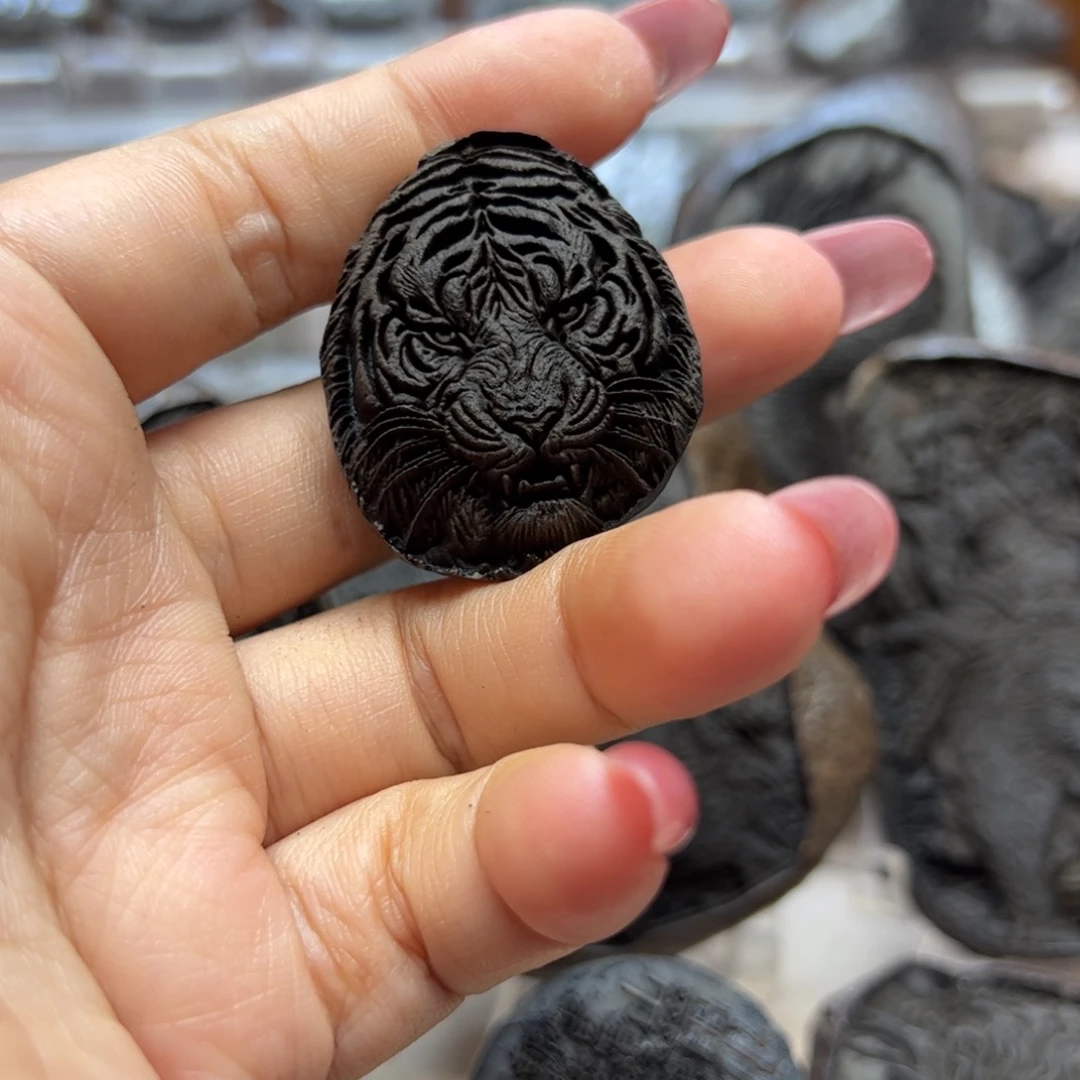 五***门小石头哈哈哈哈哈哈哈哈